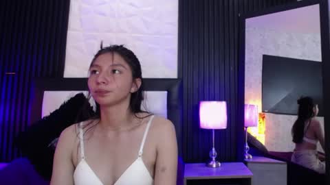 Snapshot of kendall_saenz chatting on 18, 12, 2024 kendall_saenz online show from 18, 12, 2024