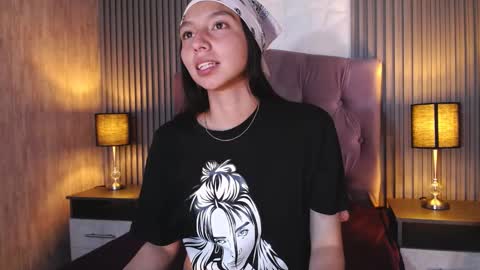 Snapshot of kendall_saenz chatting on 11, 2, 2025 kendall_saenz online show from 11, 2, 2025