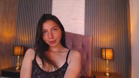 Snapshot of kendall_saenz chatting on 19, 2, 2025 kendall_saenz online show from 19, 2, 2025