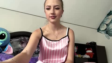 Snapshot of kendastuckmeyer chatting on 5, 11, 2025 Betty online show from 5, 11, 2025