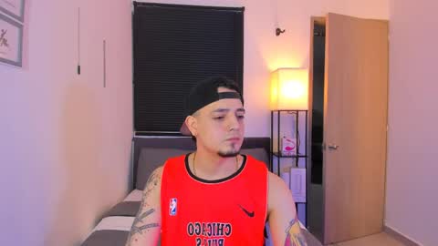 kendel_dimitri online show from 4, 5, 2026