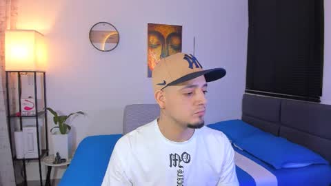 kendel_dimitri online show from 9, 6, 2026
