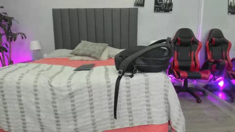Kendra London online show from 16, 5, 2026