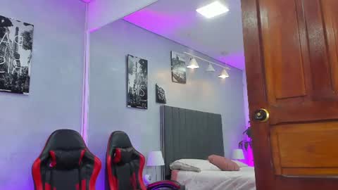 Kendra London online show from 29, 7, 2026