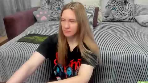 Snapshot of kendra_xx_ chatting on 10, 5, 2026 Kendra online show from 10, 5, 2026
