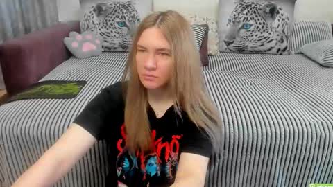 Snapshot of kendra_xx_ chatting on 13, 5, 2026 Kendra online show from 13, 5, 2026