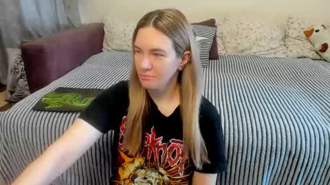 Snapshot of kendra_xx_ chatting on 7, 6, 2026 Kendra online show from 7, 6, 2026