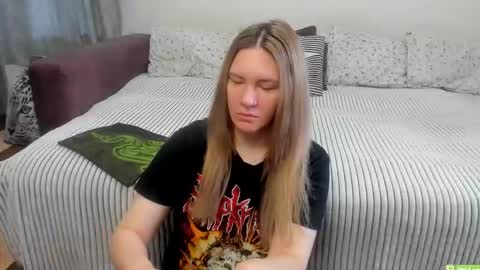 Snapshot of kendra_xx_ chatting on 11, 6, 2026 Kendra online show from 11, 6, 2026