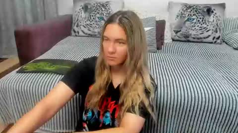 Kendra online show from 9, 8, 2026