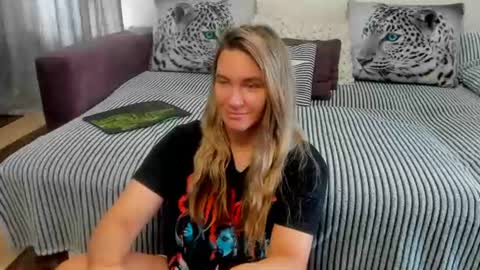 Kendra online show from 9, 8, 2026