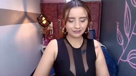 Kendra Aniston online show from 31, 7, 2026