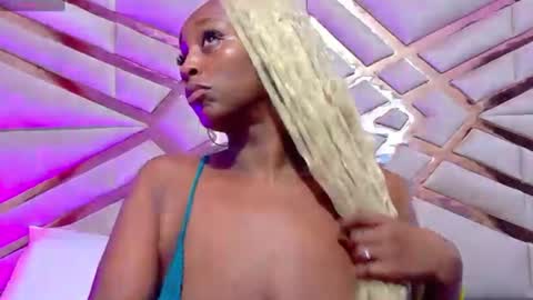Kendra Foster online show from 10, 7, 2026