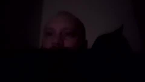 Snapshot of kendralamar77 chatting on 26, 10, 2025 T online show from 26, 10, 2025