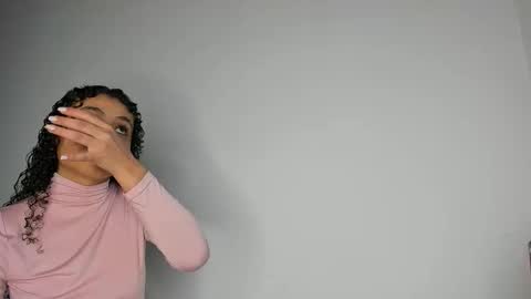 Snapshot of keniia_riizz chatting on 22, 11, 2025 Kenia online show from 22, 11, 2025