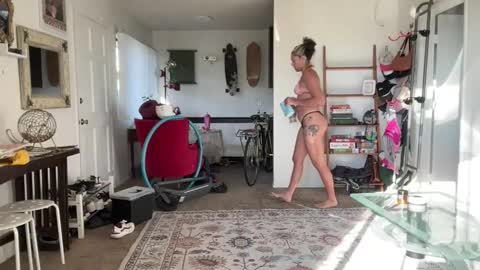 Snapshot of kennibby chatting on 21, 3, 2026 kennibby online show from 21, 3, 2026