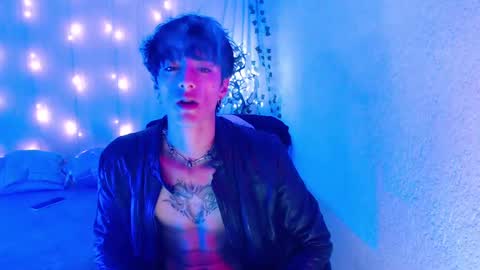 kenny online show from 4, 1, 2025