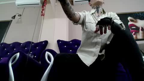 Snapshot of kennyvibe chatting on 6, 3, 2026 kennyvibe online show from 6, 3, 2026