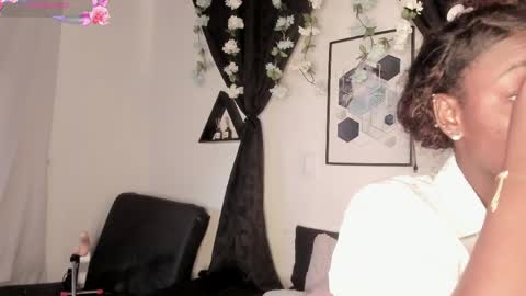 KENTHA  online show from 30, 4, 2026