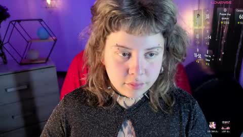 Kenzie online show from 9, 11, 2025