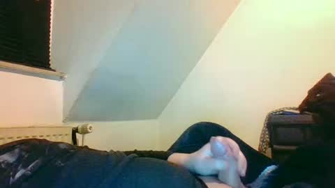 kermit2204 online show from 2, 2, 2025