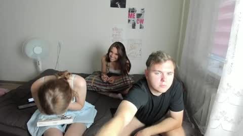 kesh_mne online show from 6, 8, 2026