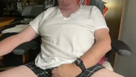 Snapshot of kev92569 chatting on 19, 1, 2025 kev92569 online show from 19, 1, 2025