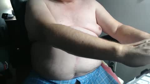 Snapshot of kev92569 chatting on 3, 12, 2025 kev92569 online show from 3, 12, 2025