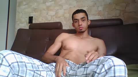 Snapshot of kevin777623 chatting on 9, 7, 2026 kevin777623 online show from 9, 7, 2026