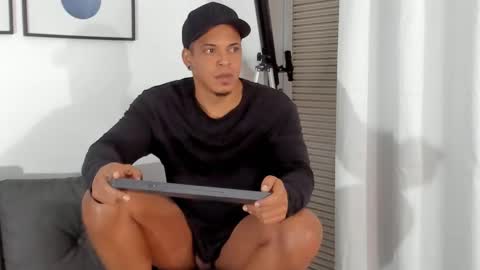 Kevin Lance online show from 11, 2, 2025