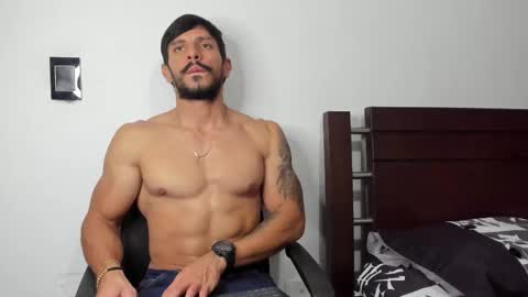 kevin_malone22 online show from 15, 12, 2025