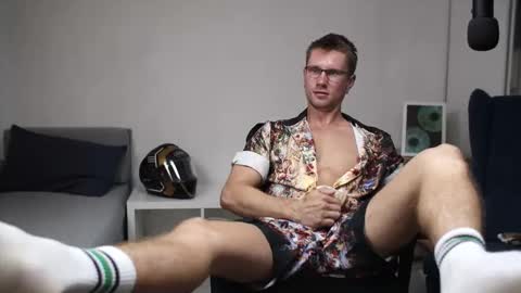 Kev online show from 10, 9, 2025