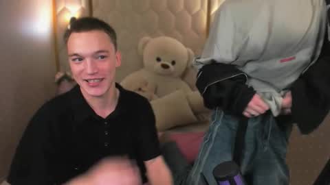 Kevin online show from 1, 11, 2025