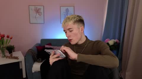 Snapshot of kevinparke chatting on 6, 3, 2026 Kevin online show from 6, 3, 2026