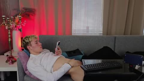 Snapshot of kevinparke chatting on 2, 4, 2026 Kevin online show from 2, 4, 2026