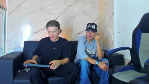 kevinperlas_ online show from 16, 11, 2025