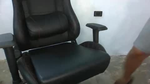 kevis410977 online show from 20, 3, 2026