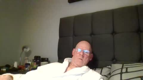 kevlooking4sez online show from 6, 12, 2024