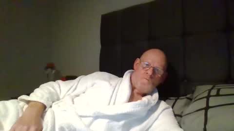 kevlooking4sez online show from 8, 2, 2025