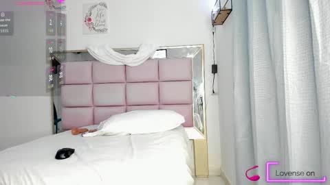 Snapshot of keyla_spencer chatting on 2, 10, 2025 keyla online show from 2, 10, 2025