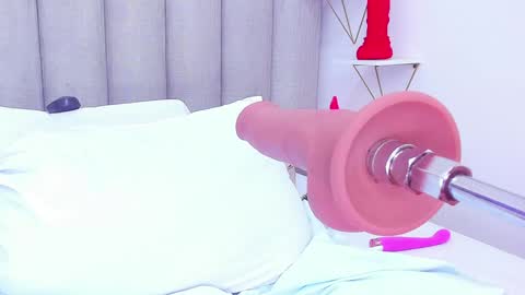 Keylla online show from 23, 1, 2025