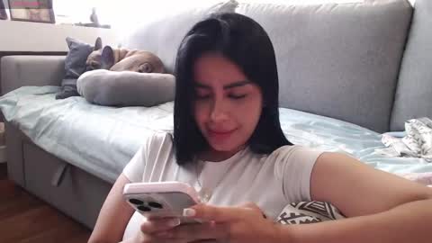 Laura online show from 5, 5, 2026