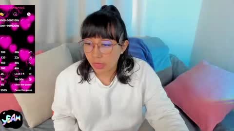 Danna Sofia online show from 25, 6, 2026