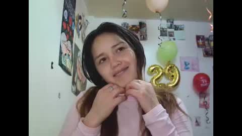 kha hot online show from 11, 3, 2025