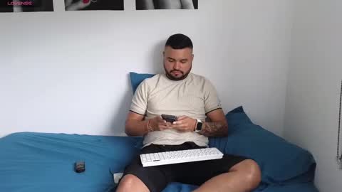 Snapshot of khalidferrer chatting on 4, 3, 2025 khalid ferrer online show from 4, 3, 2025