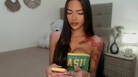 Snapshot of khalifafoxxxx chatting on 24, 2, 2025 khalifa online show from 24, 2, 2025