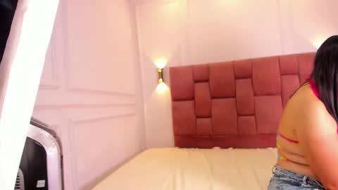 Snapshot of khaterine_hot_1 chatting on 31, 1, 2025 Kathe Hot online show from 31, 1, 2025