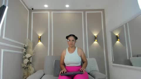 Snapshot of khaterine_hot_1 chatting on 26, 9, 2025 Kathe Hot online show from 26, 9, 2025