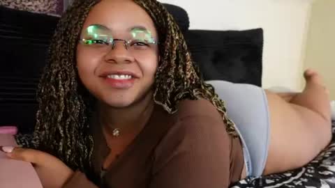 Snapshot of khayaparker chatting on 5, 7, 2026 Khaya online show from 5, 7, 2026