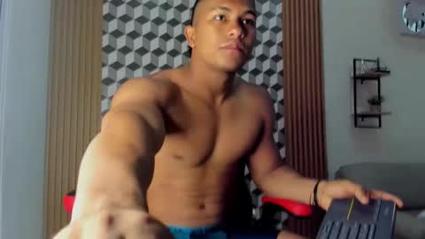 khen_west1 online show from 2, 3, 2025