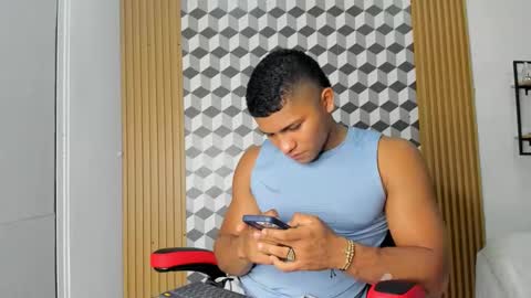 khen_west1 online show from 3, 3, 2025